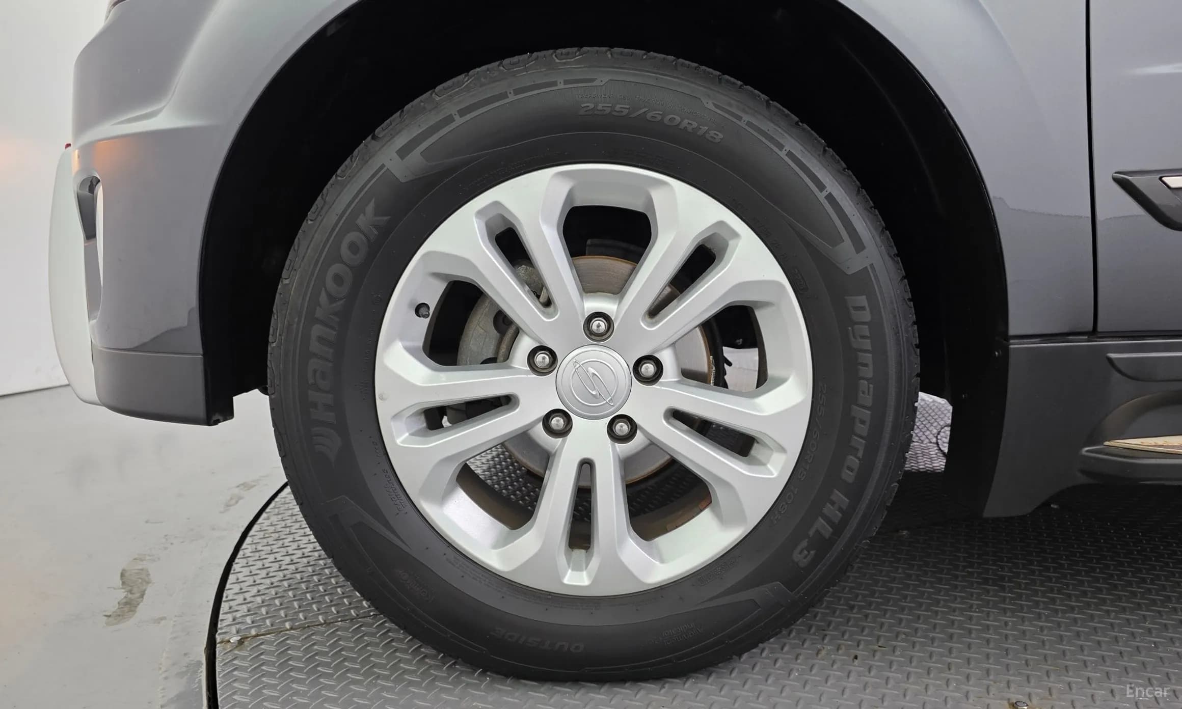 Korando Sports