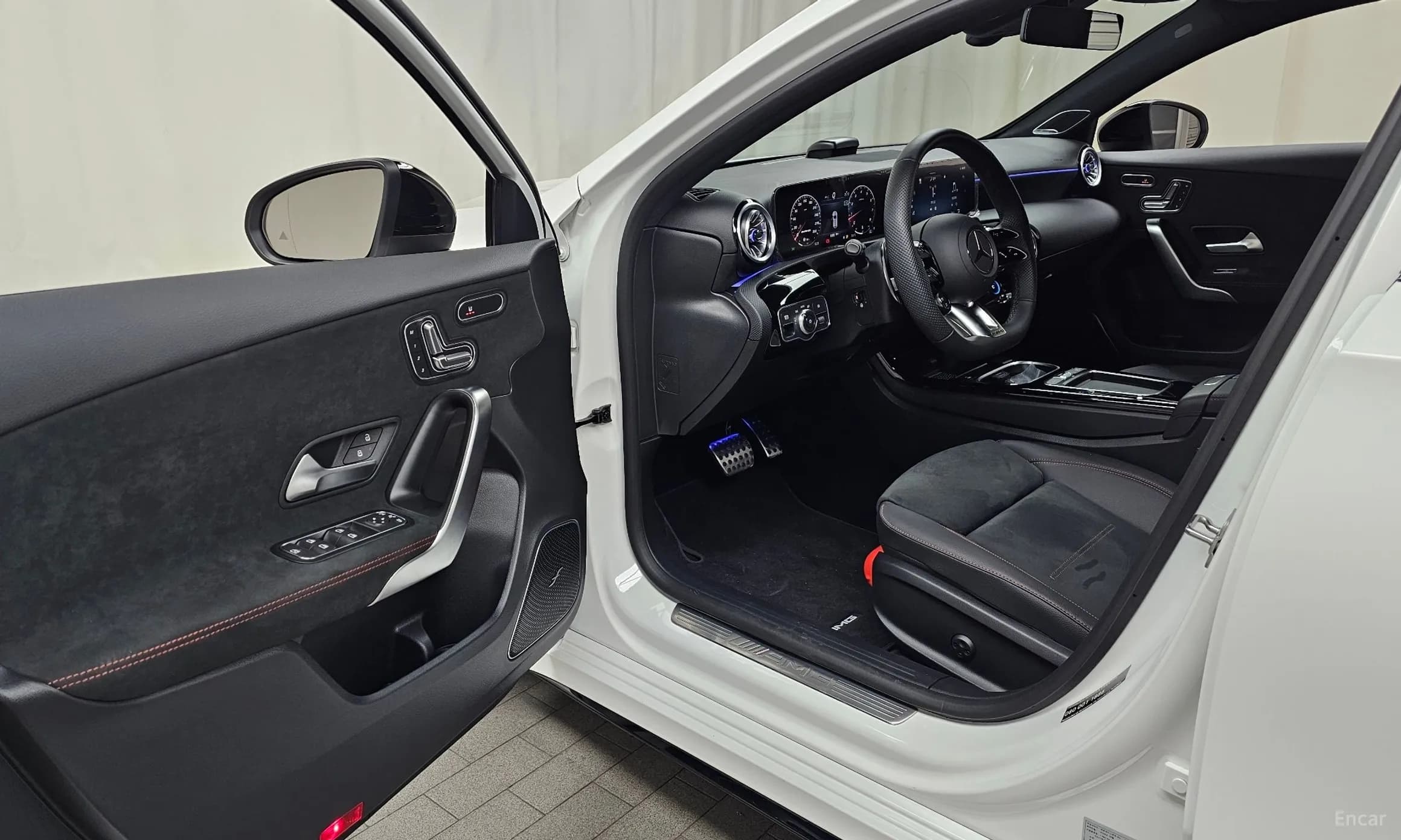 A-Class W177