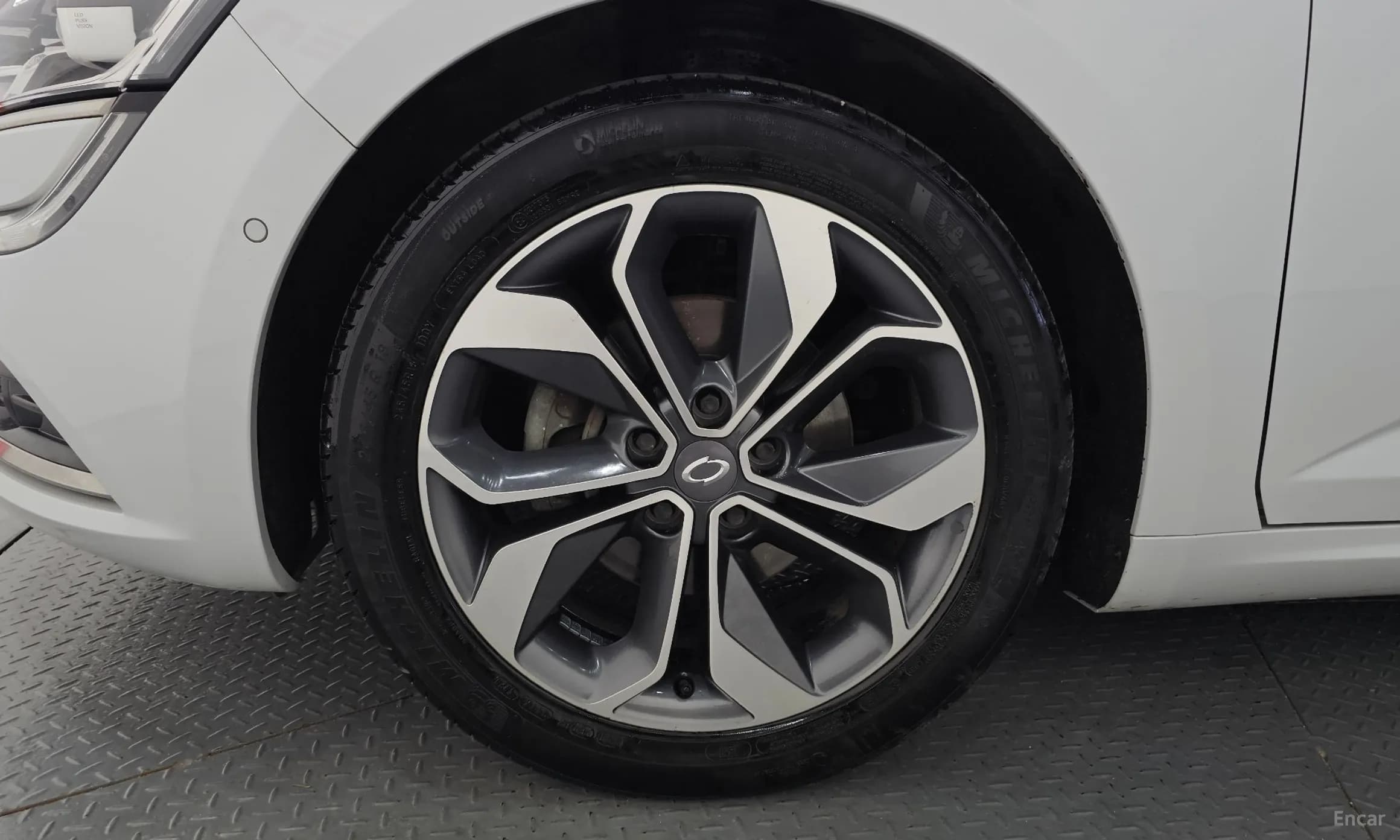 SM6