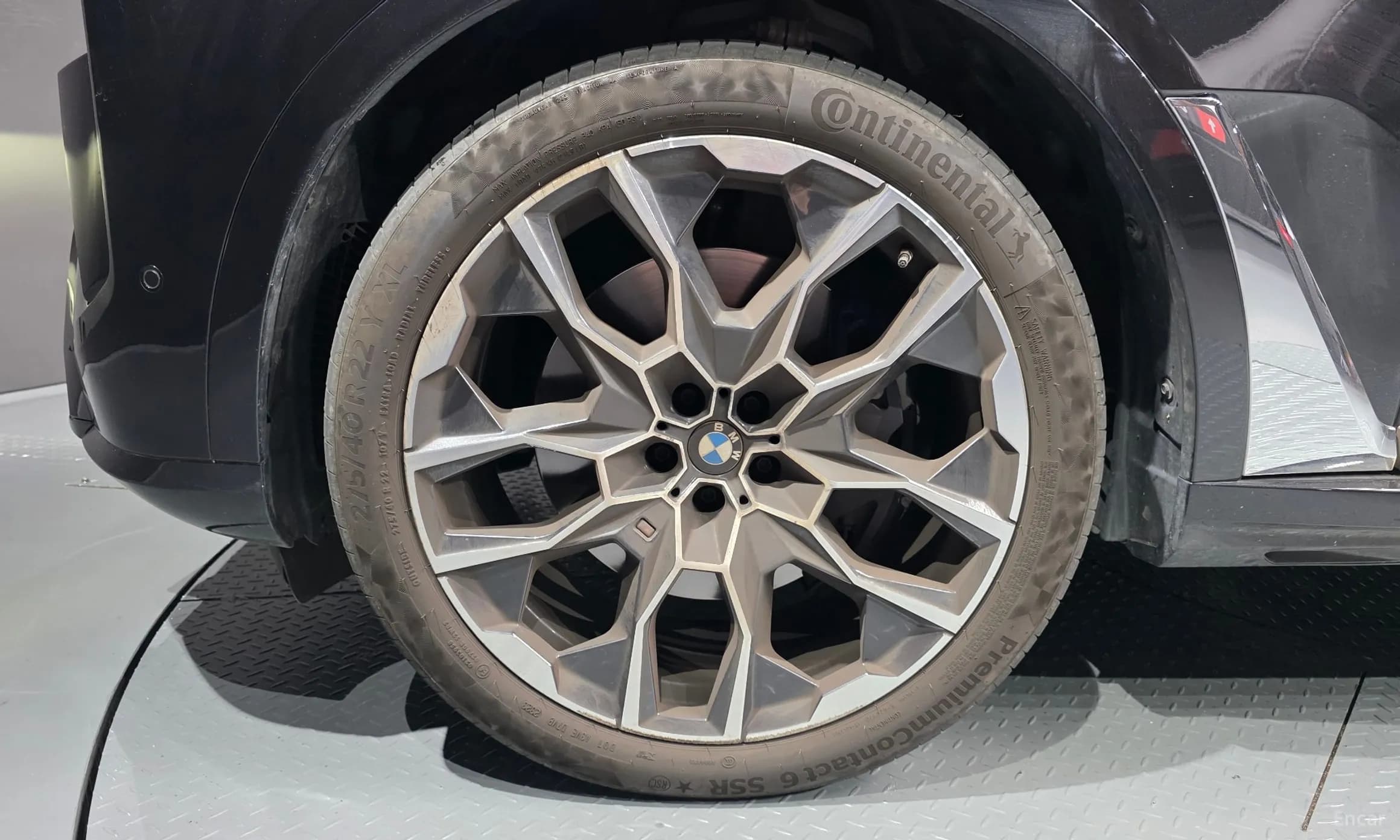 X7 (G07)