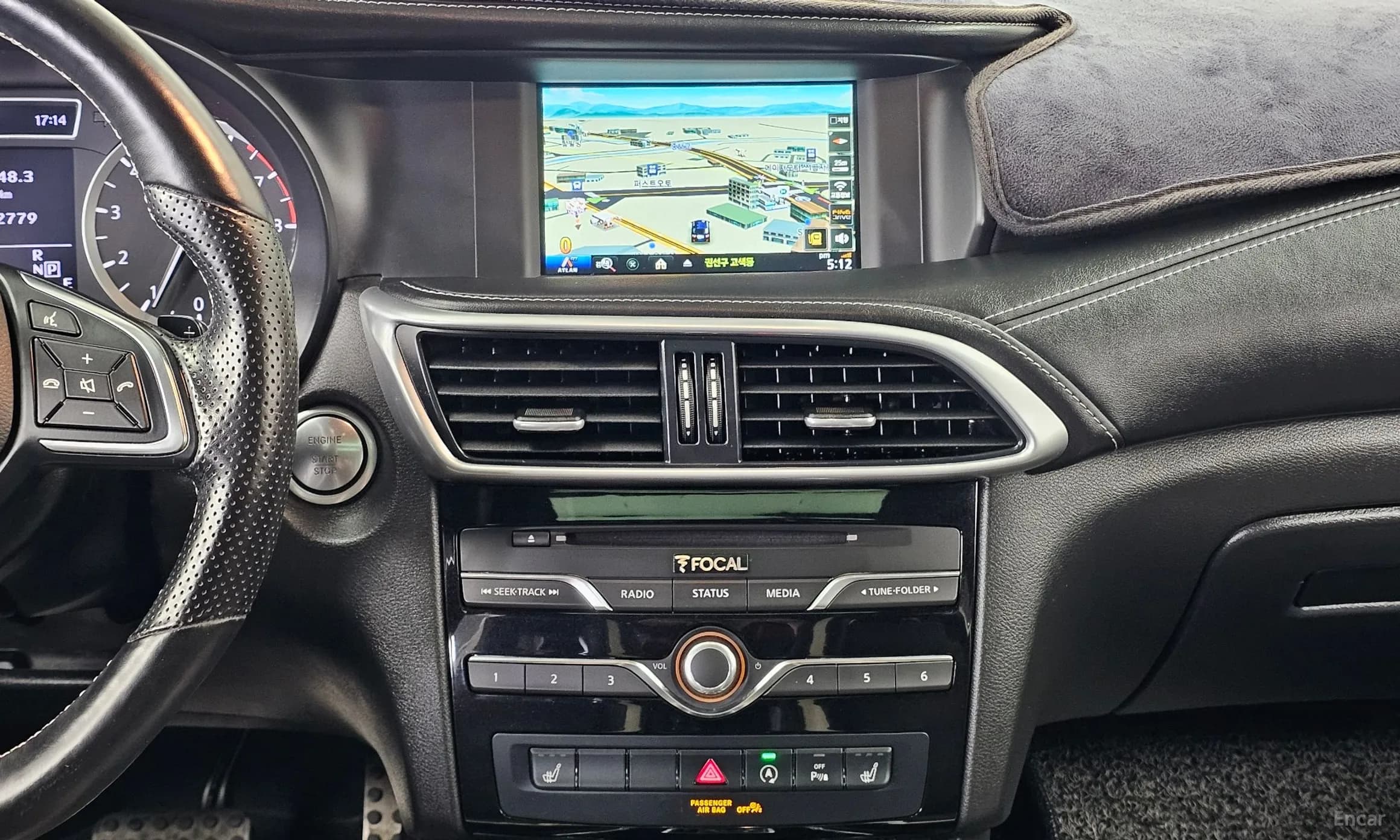 Q30
