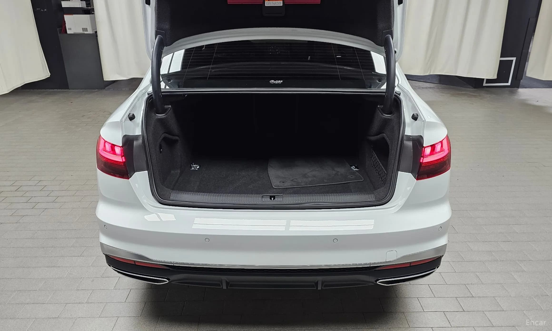 A4 (B9)