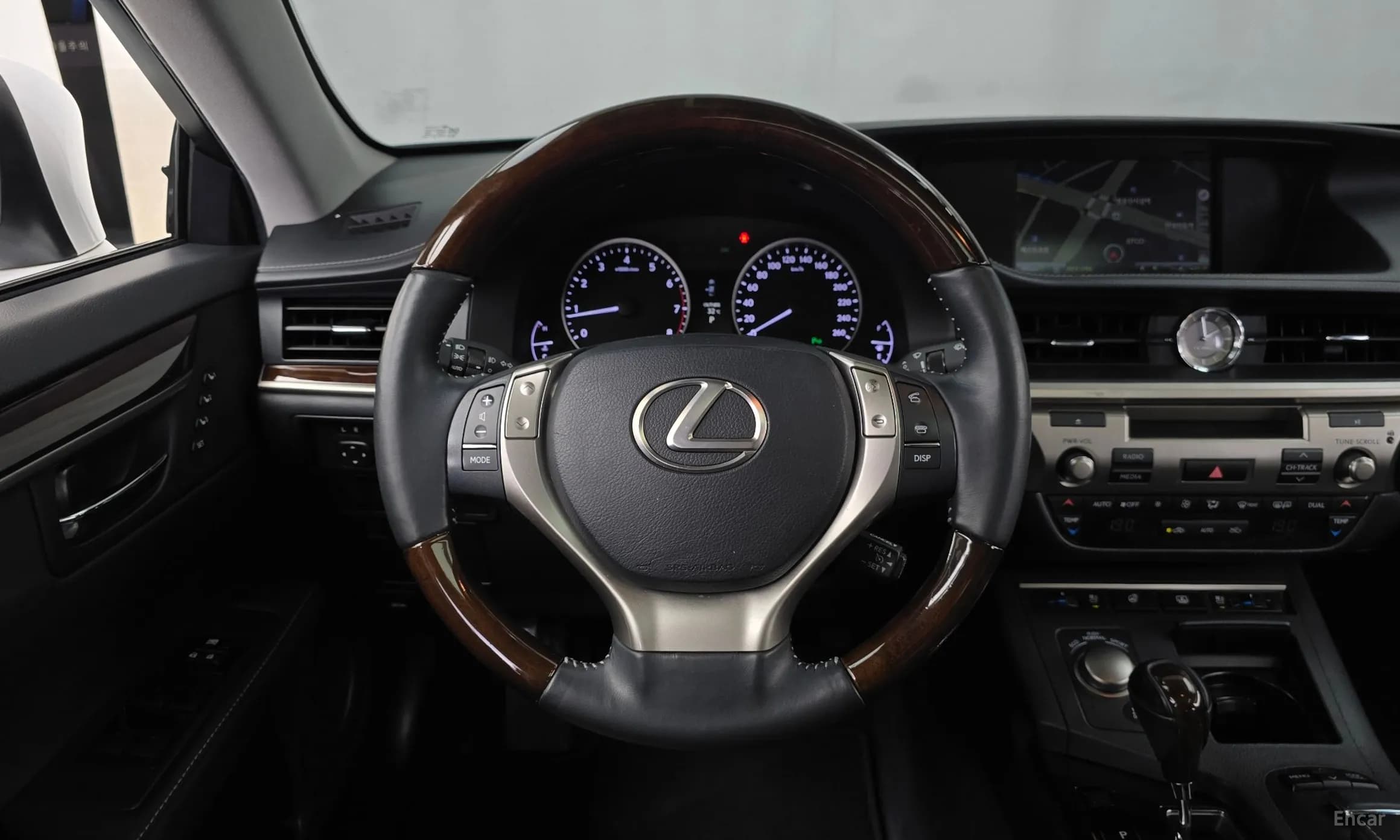 New ES350