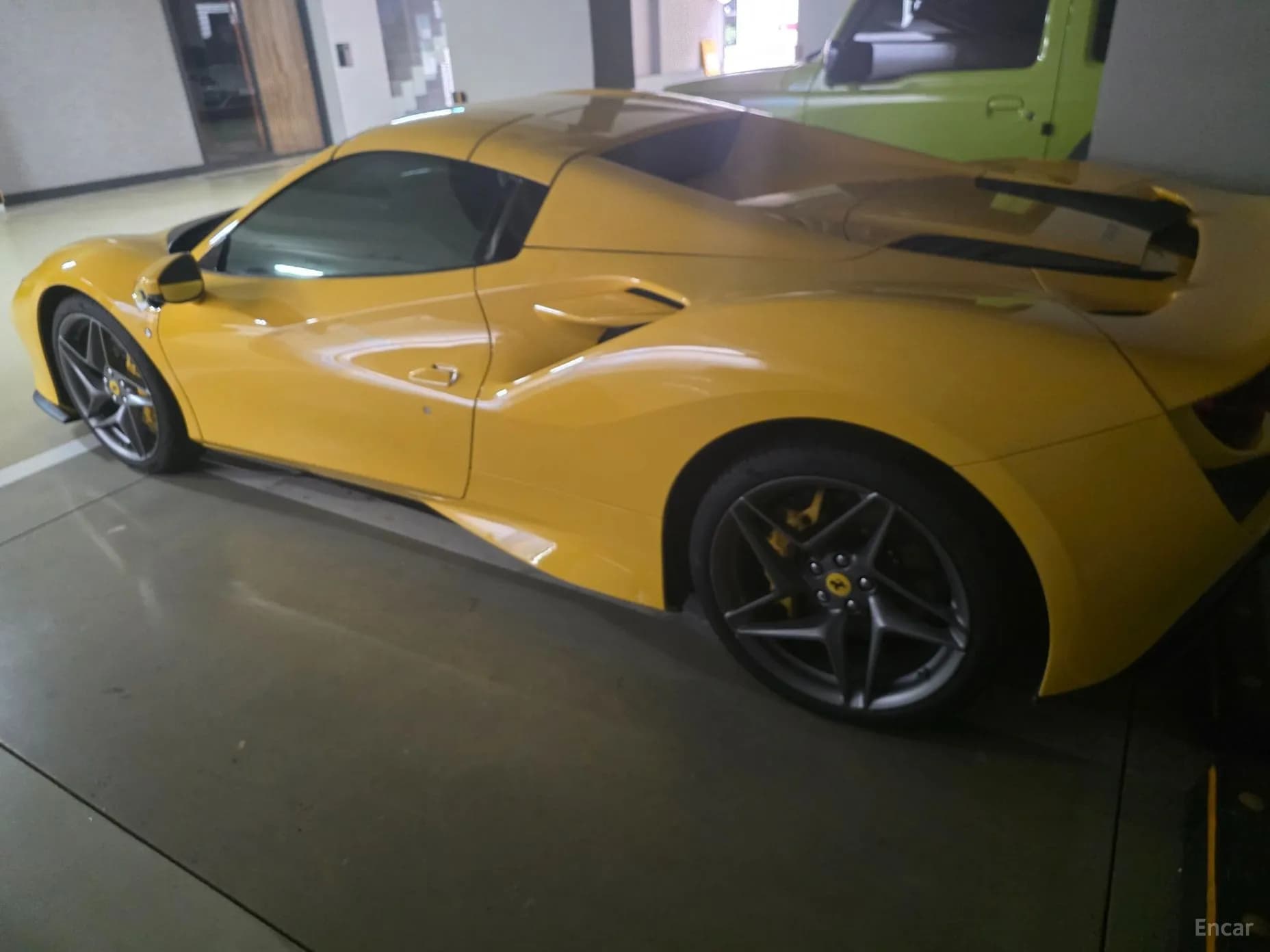 F8 Spider