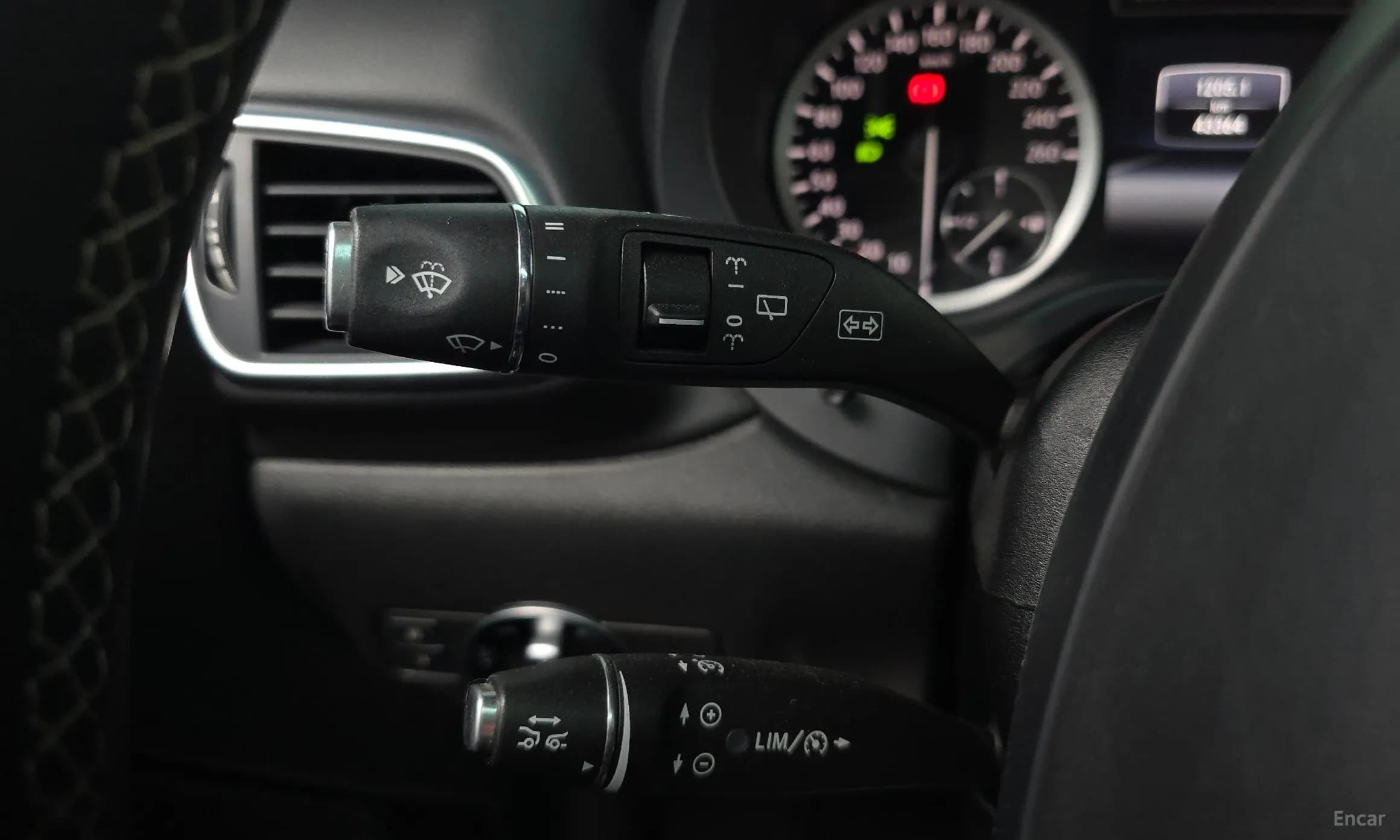 Q30