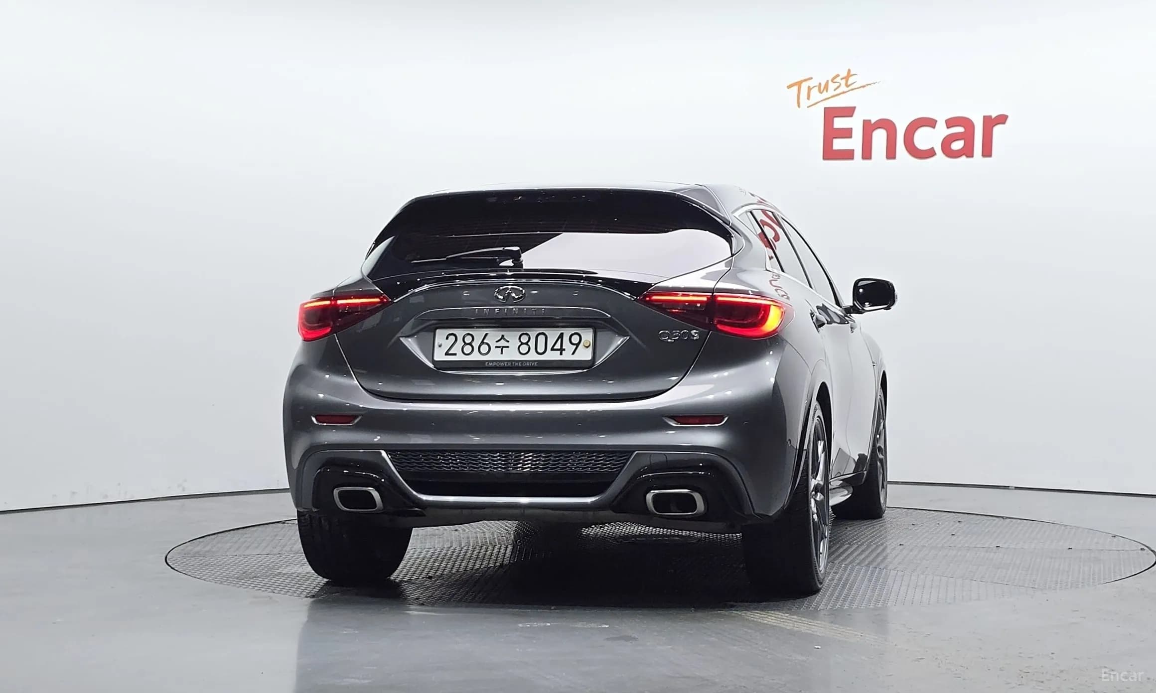 Q30