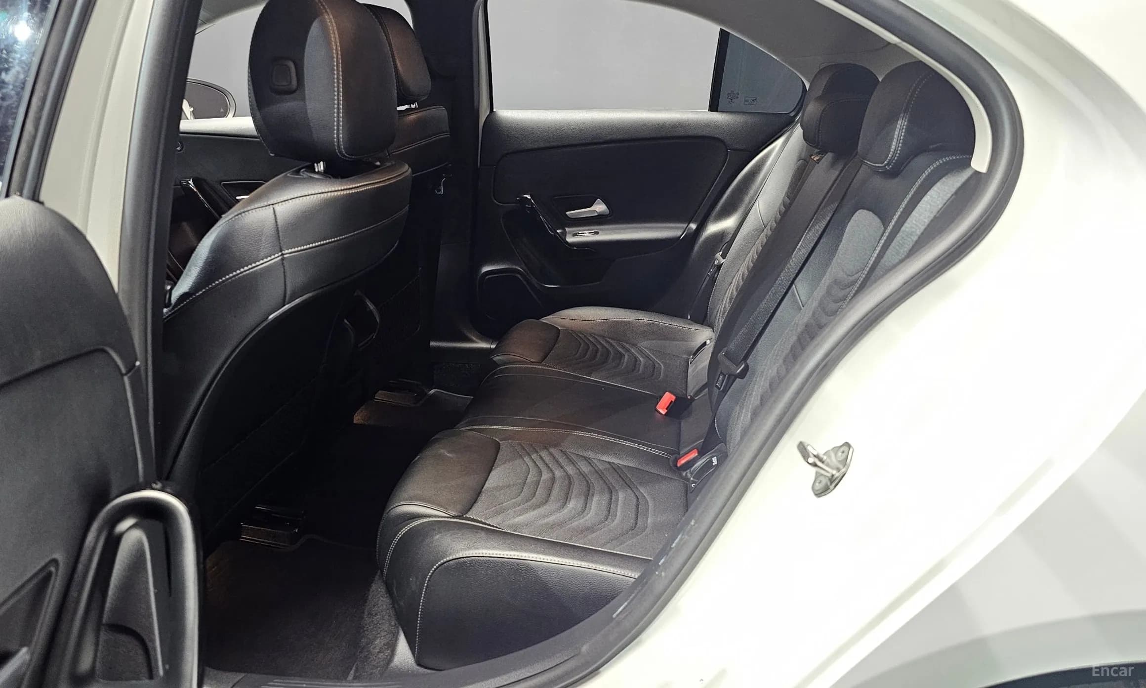 A-Class W177