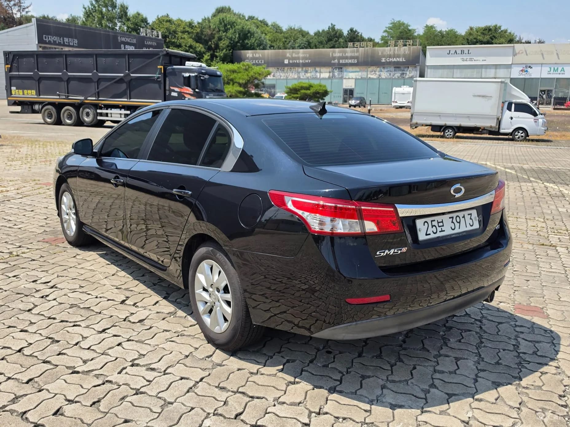 SM5 Platinum