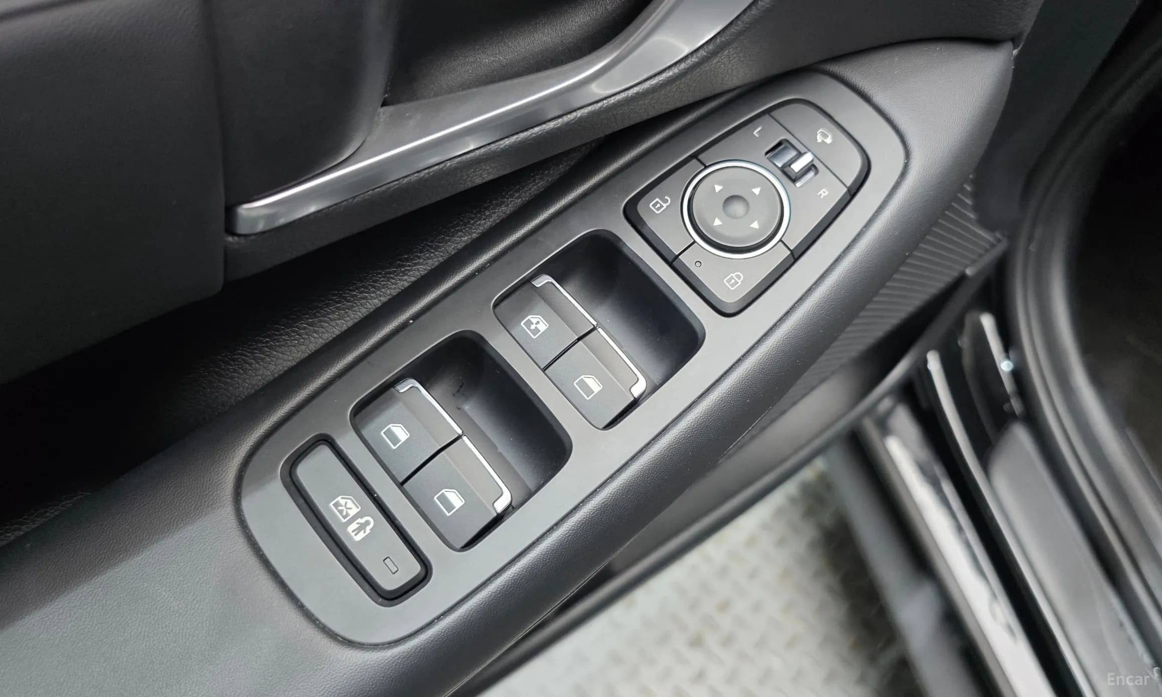 Sonata Hybrid (DN8)