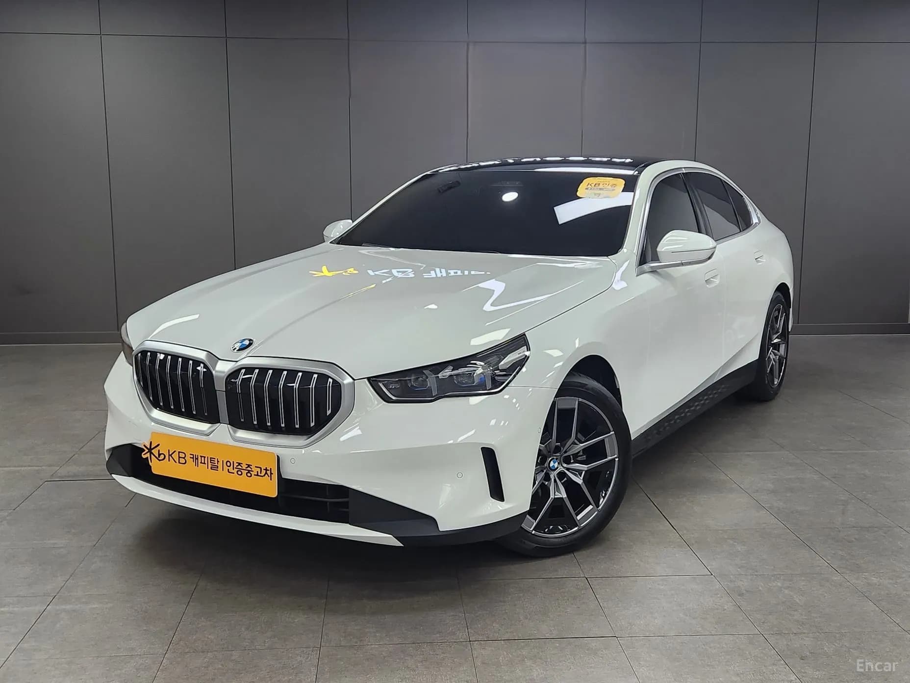 5 Series (G60)