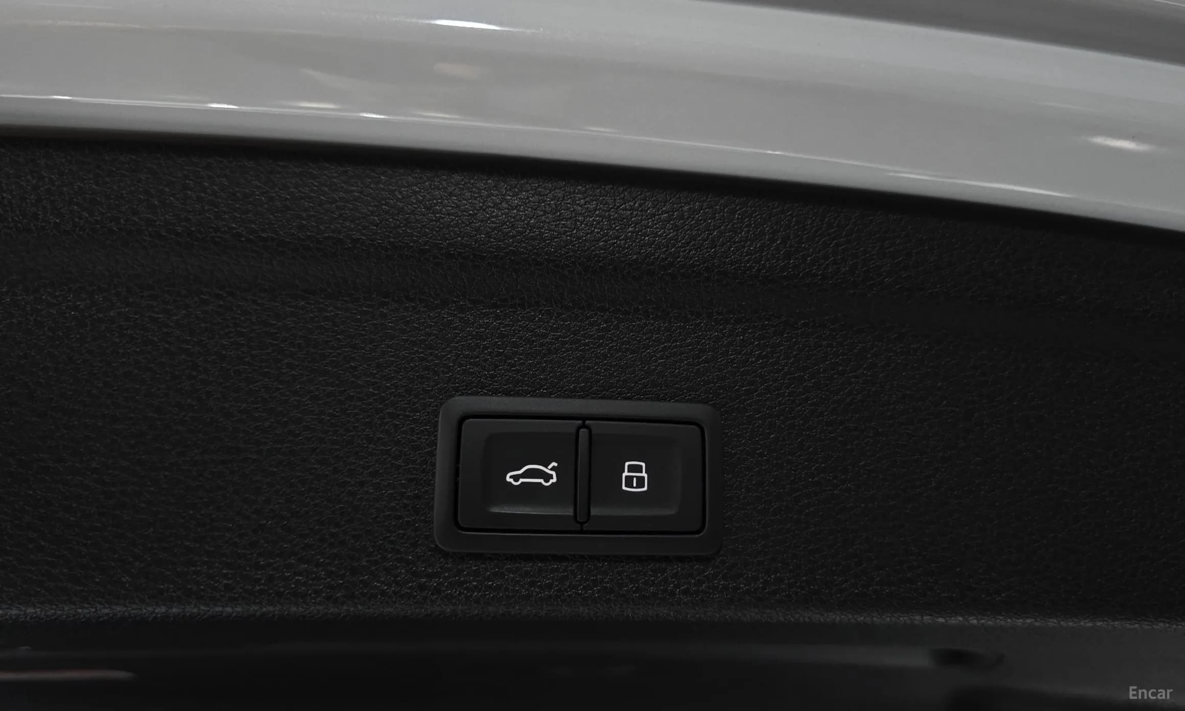 Q3 (F3)