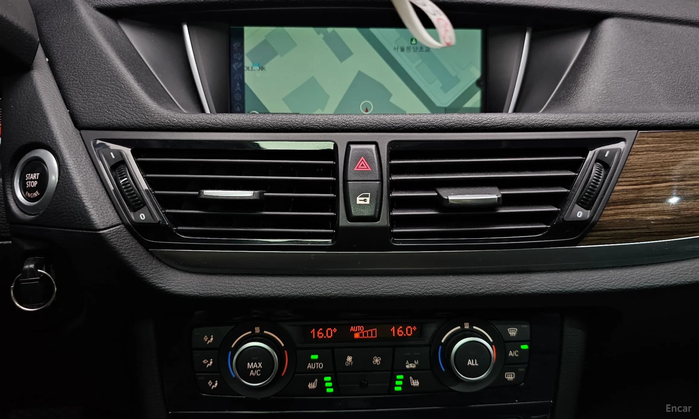 X1 (E84)