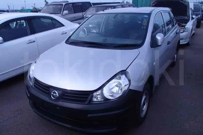 Nissan AD 1