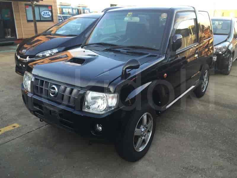 Nissan Kix 3
