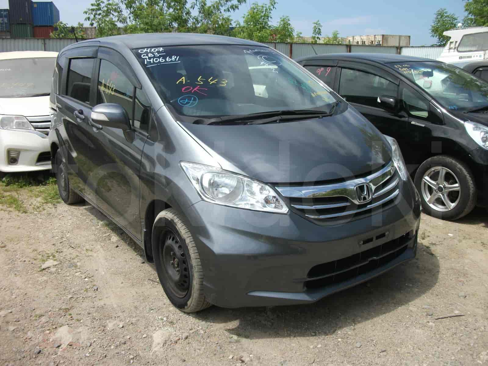 Honda Freed 3