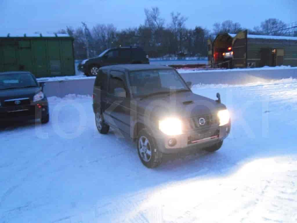 Nissan Kix 5