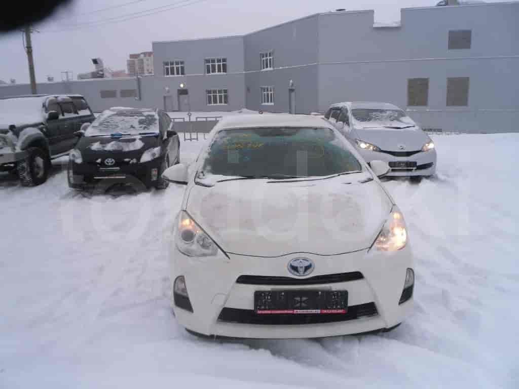 Toyota Aqua 2