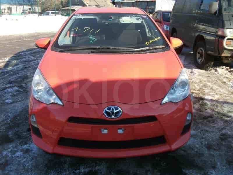 Toyota Aqua 3
