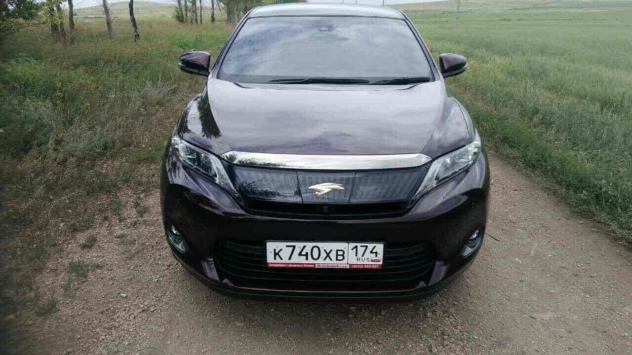 Toyota Harrier 1