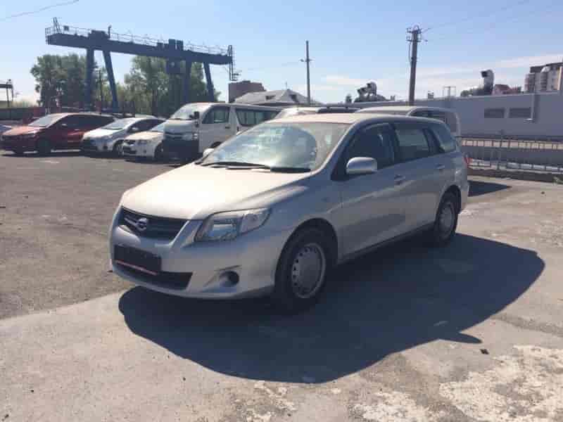 Toyota Corolla Fielder 15