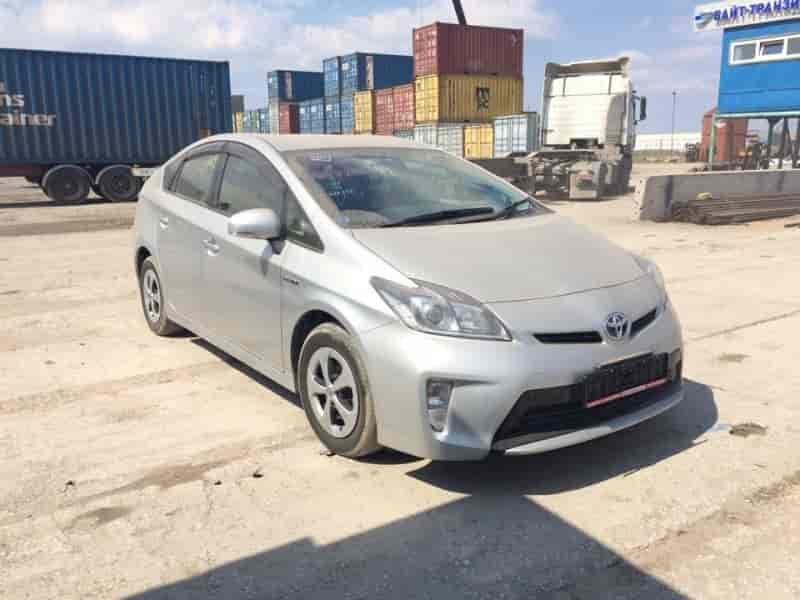 Toyota Prius 32