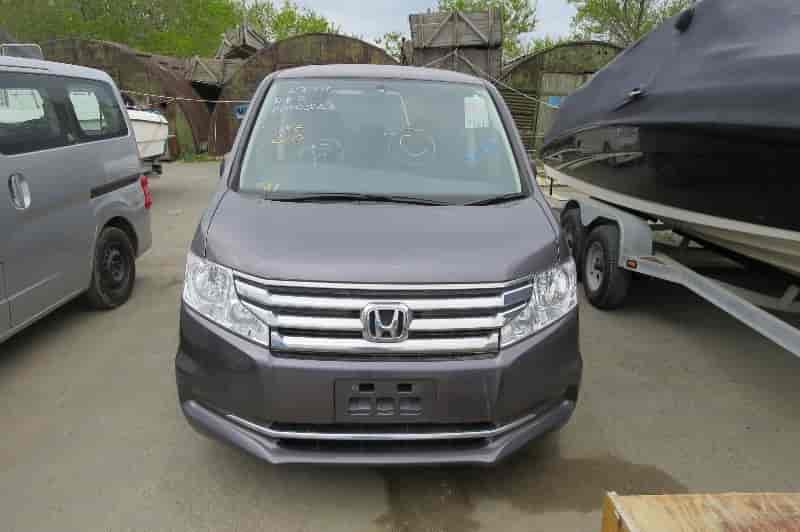 Honda Stepwgn 11