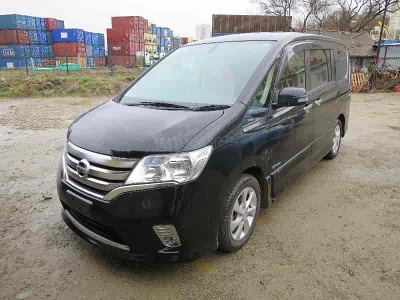 Nissan Serena 16