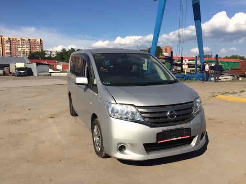 Nissan Serena 18