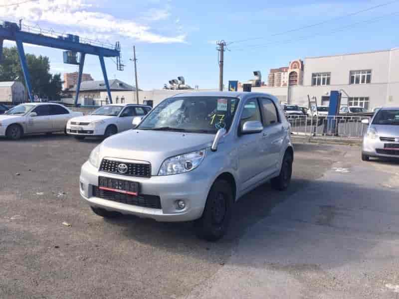 Toyota Rush 6