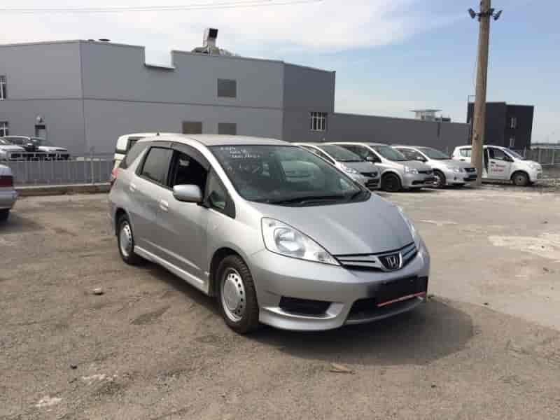 Honda Fit Shuttle 4