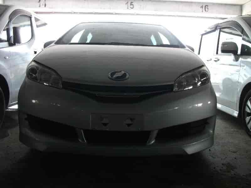 Toyota Wish 12