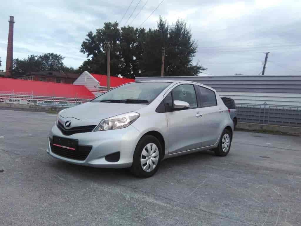 Toyota Vitz 8