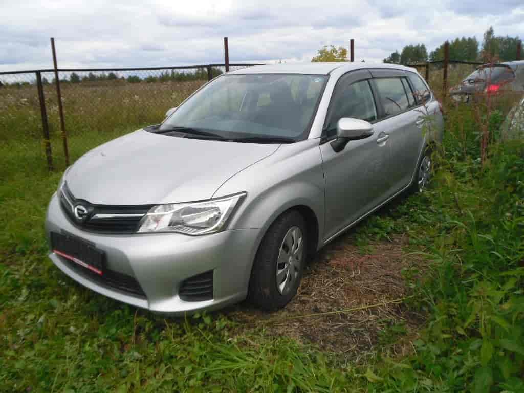 Toyota Corolla Fielder 27