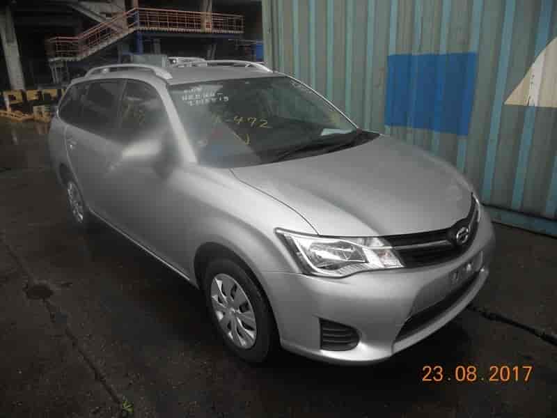 Toyota Corolla Fielder 28