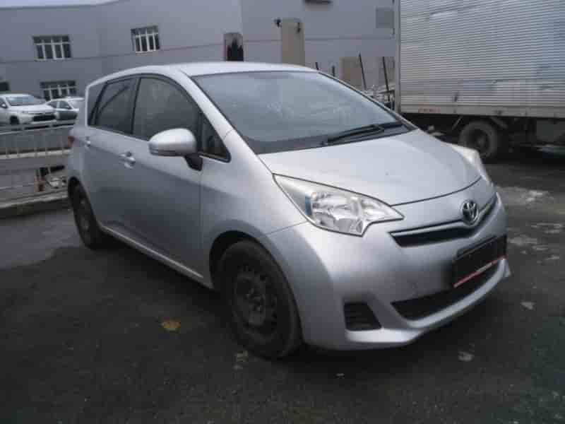 Toyota Ractis 6