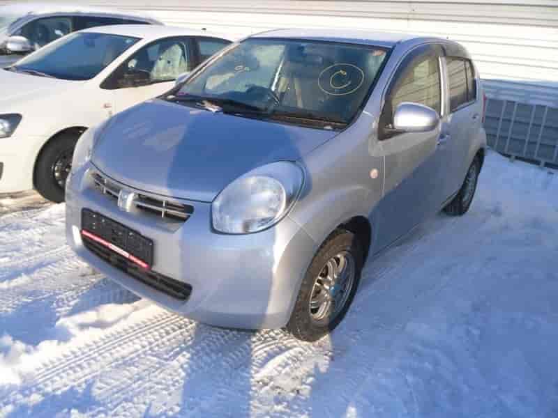Toyota Passo 8