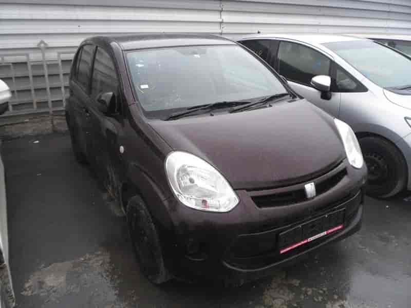Toyota Passo 9