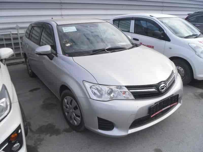 Toyota Corolla Fielder 37