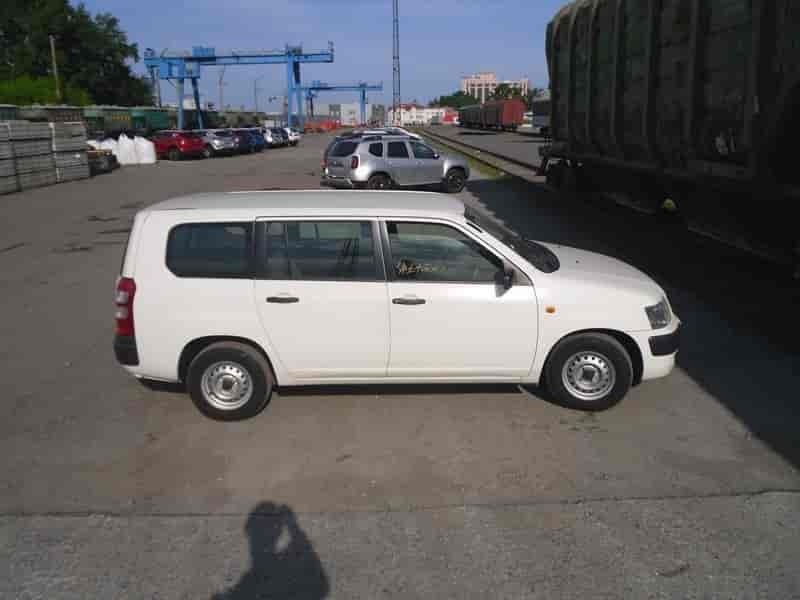 Toyota Succeed 14
