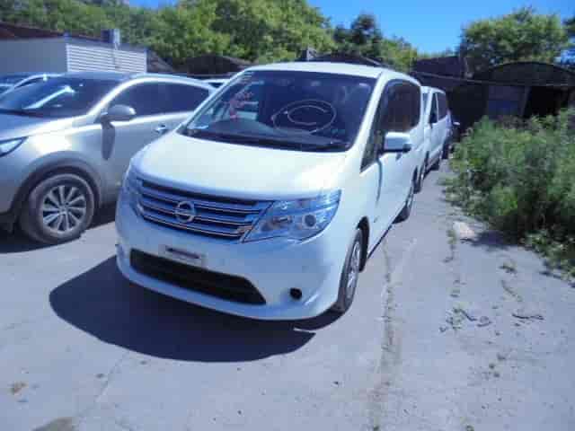 Nissan Serena 30