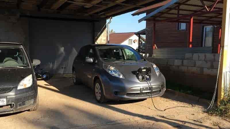 Nissan Leaf 5