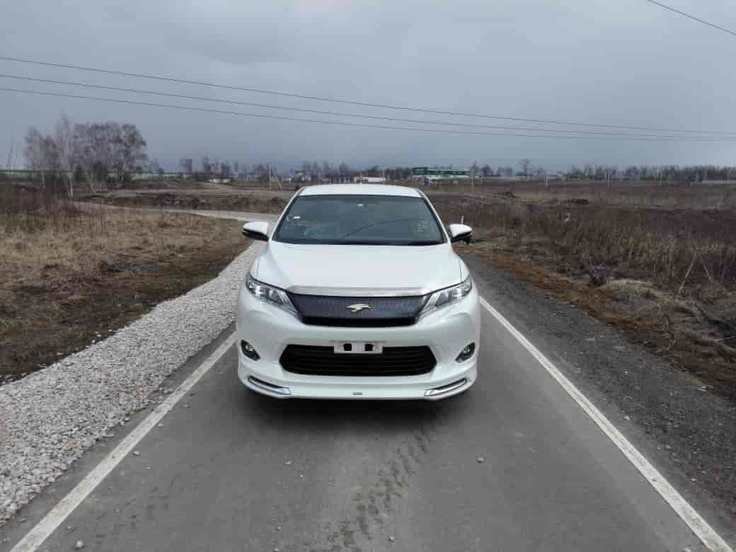 Toyota Harrier 14