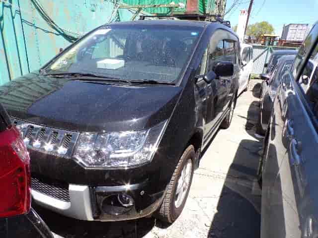 Mitsubishi Delica D:5