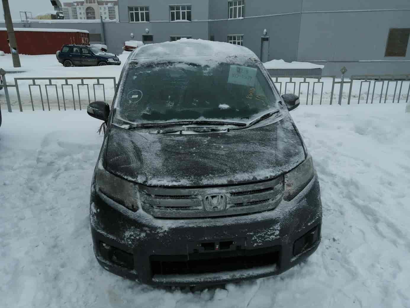 Honda Freed Spike