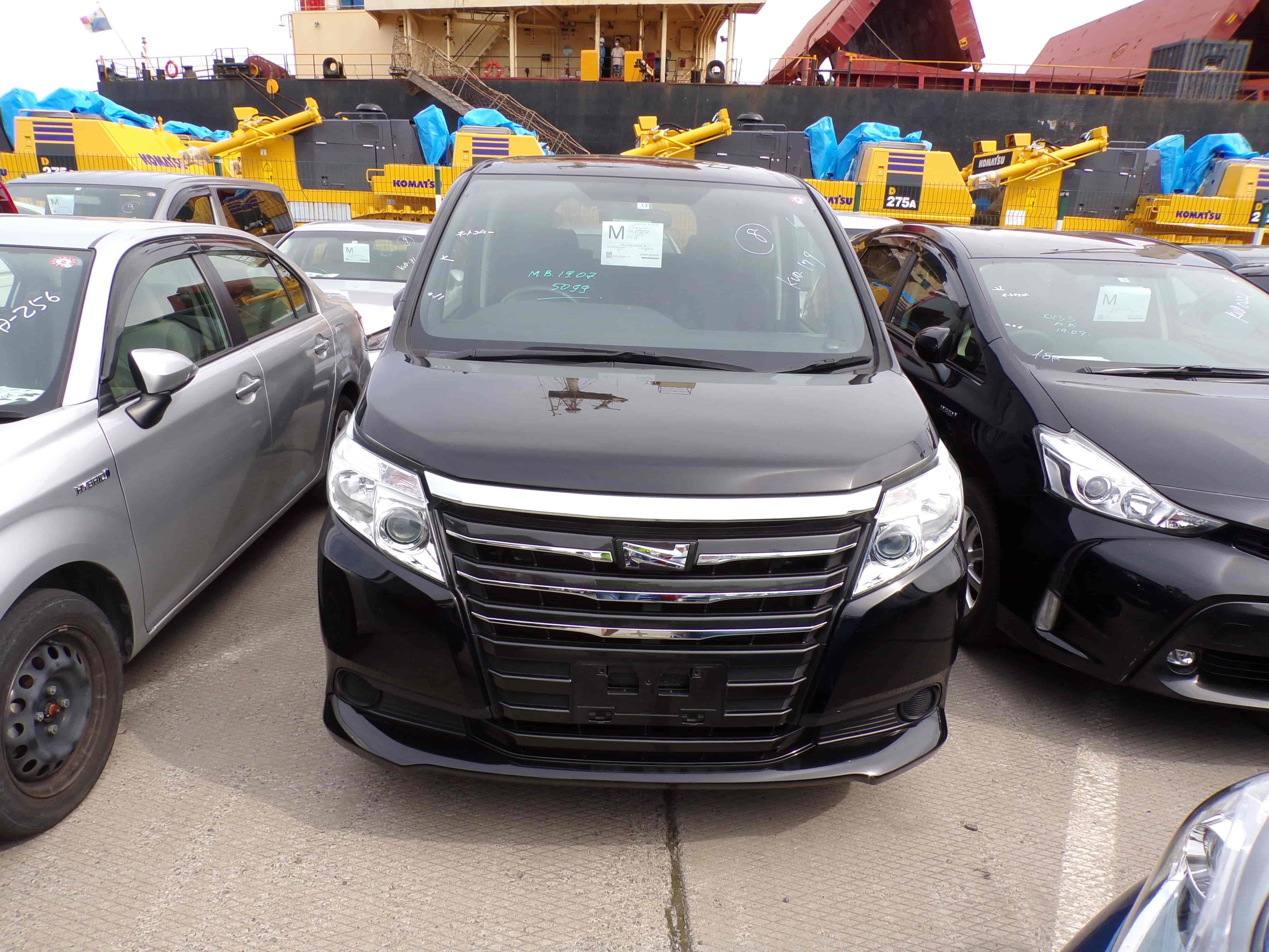 Toyota Noah