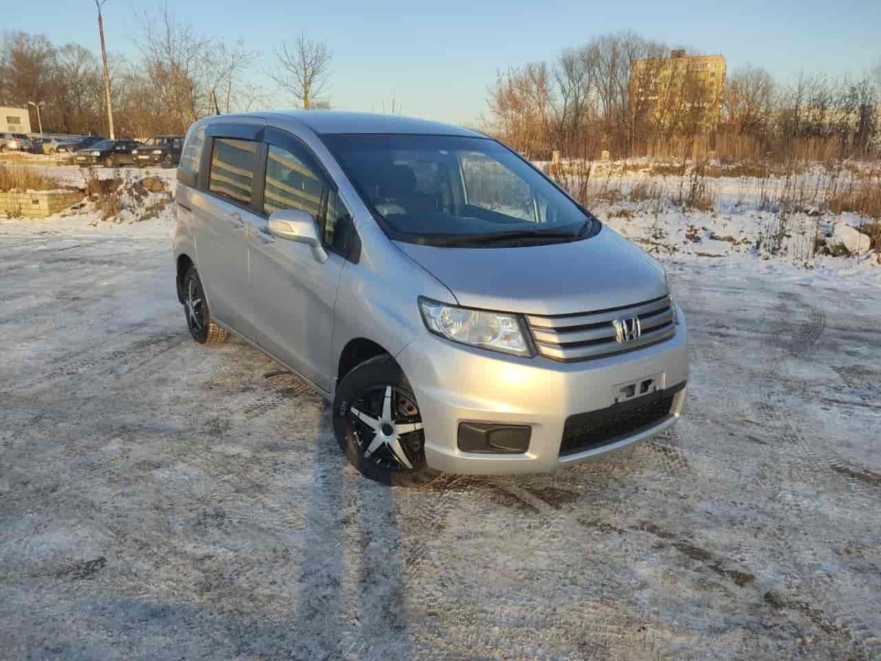 Honda Freed Spike