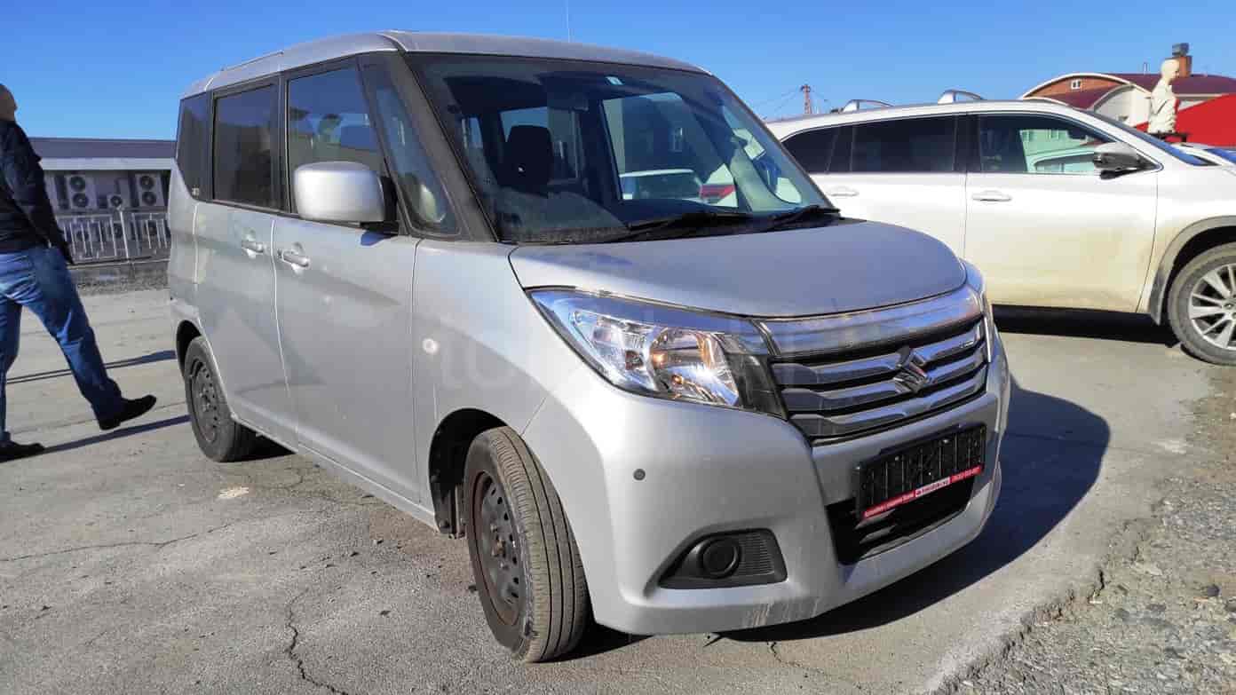 Suzuki Solio