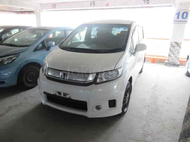 Honda Freed Spike