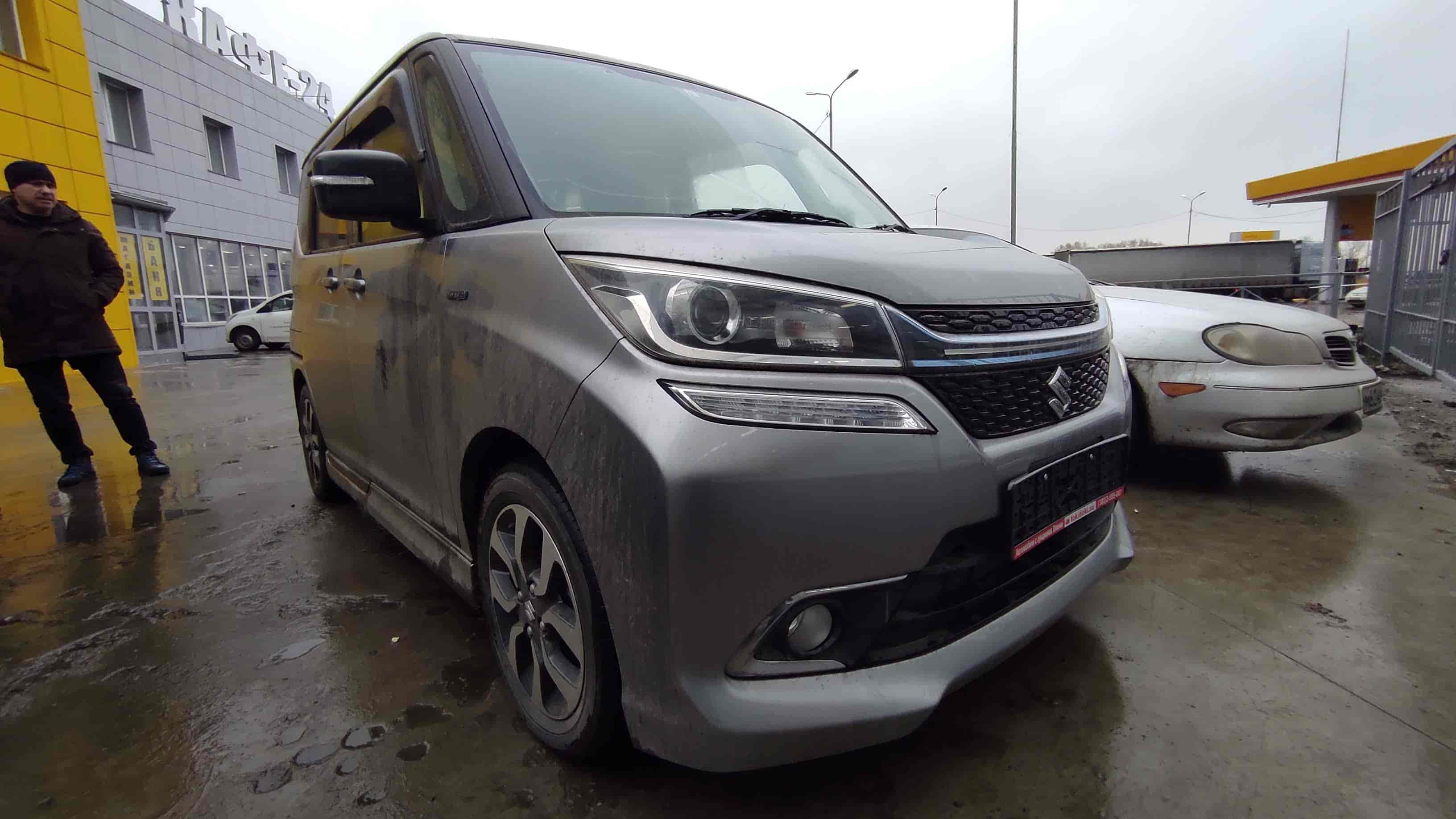 Suzuki Solio