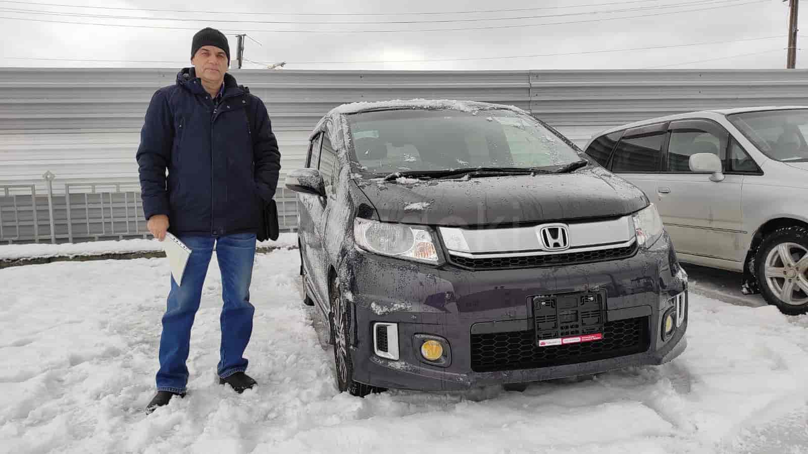 Honda Freed Spike